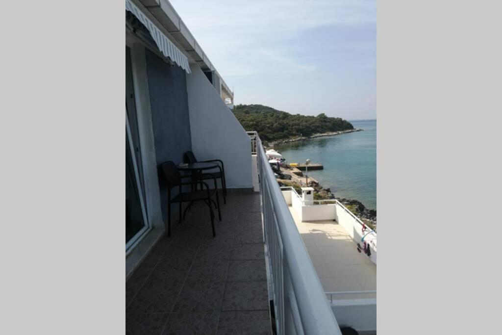 Apartment Lea - Amazing Sea View Sreser Exterior foto
