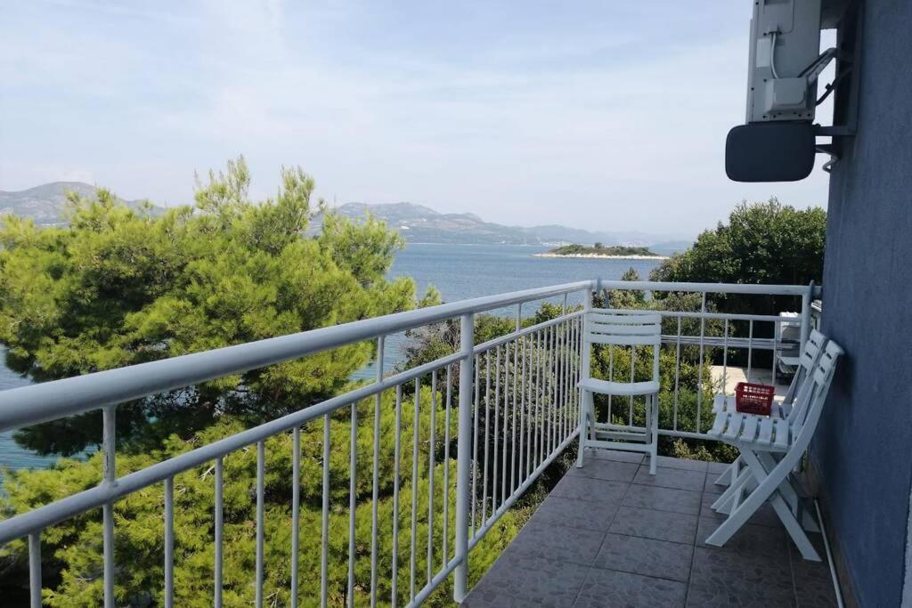 Apartment Lea - Amazing Sea View Sreser Exterior foto